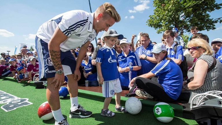 PoolBall bei Schalke